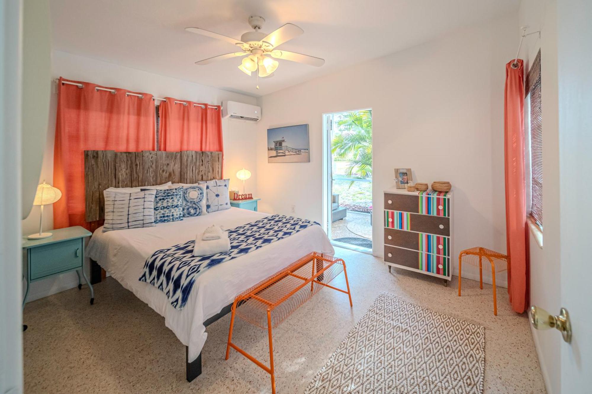 Fantastic Island House 1 Mile To The Beach With Heated Pool Sarasota Eksteriør billede